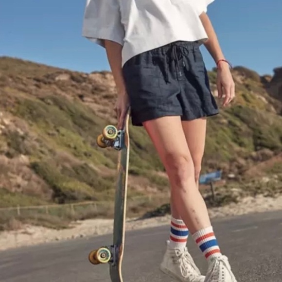 Athleta Cabo Linen 4" Short Shorts Navy Blue 4 Drawstring Waist Pockets - Picture 1 of 11